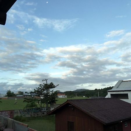 Castelinho Villa ฟลอเรียนอโปลิส ภายนอก รูปภาพ